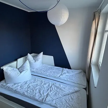 Neu Renovierte Nah Kuehlungsborn